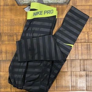 Nike Pro Leggings